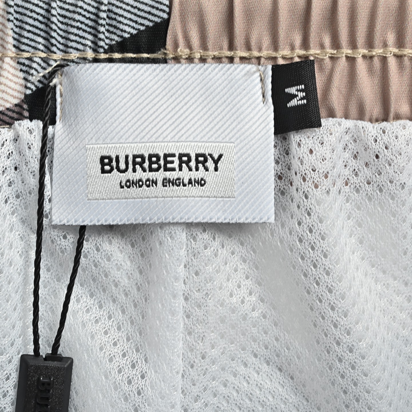 Burberry/巴宝莉 经典条纹格子沙滩短裤 卡其格 宝蓝格-Chinese UA Cheap High Quatity Brand Clothes Bags handbags Sneakers wholesale wholesaler seller from China Factory suppliers Fashion Clothing Shoes best Quality Beautiful Price Burberry/巴宝莉 经典条纹格子沙滩短裤 卡其格 宝蓝格