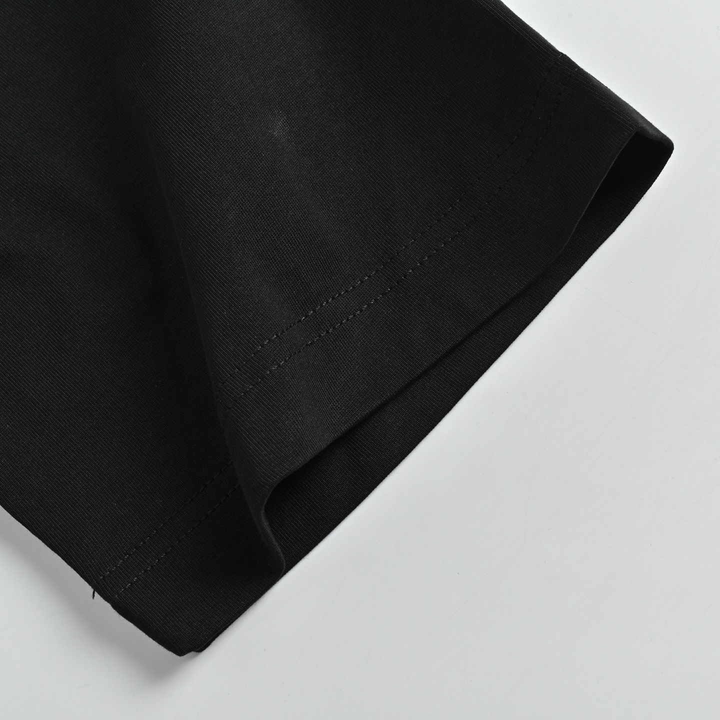 Burberry/巴宝莉 胸前格纹战马刺绣短袖-Top High Quatity Cheap Sneakers Fashion Clothing Clothes Bags handbags Shoes of all Brand wholesale With The best Quality And Beautiful Price from China Factory Chinese suppliers wholesaler seller Burberry/巴宝莉 胸前格纹战马刺绣短袖