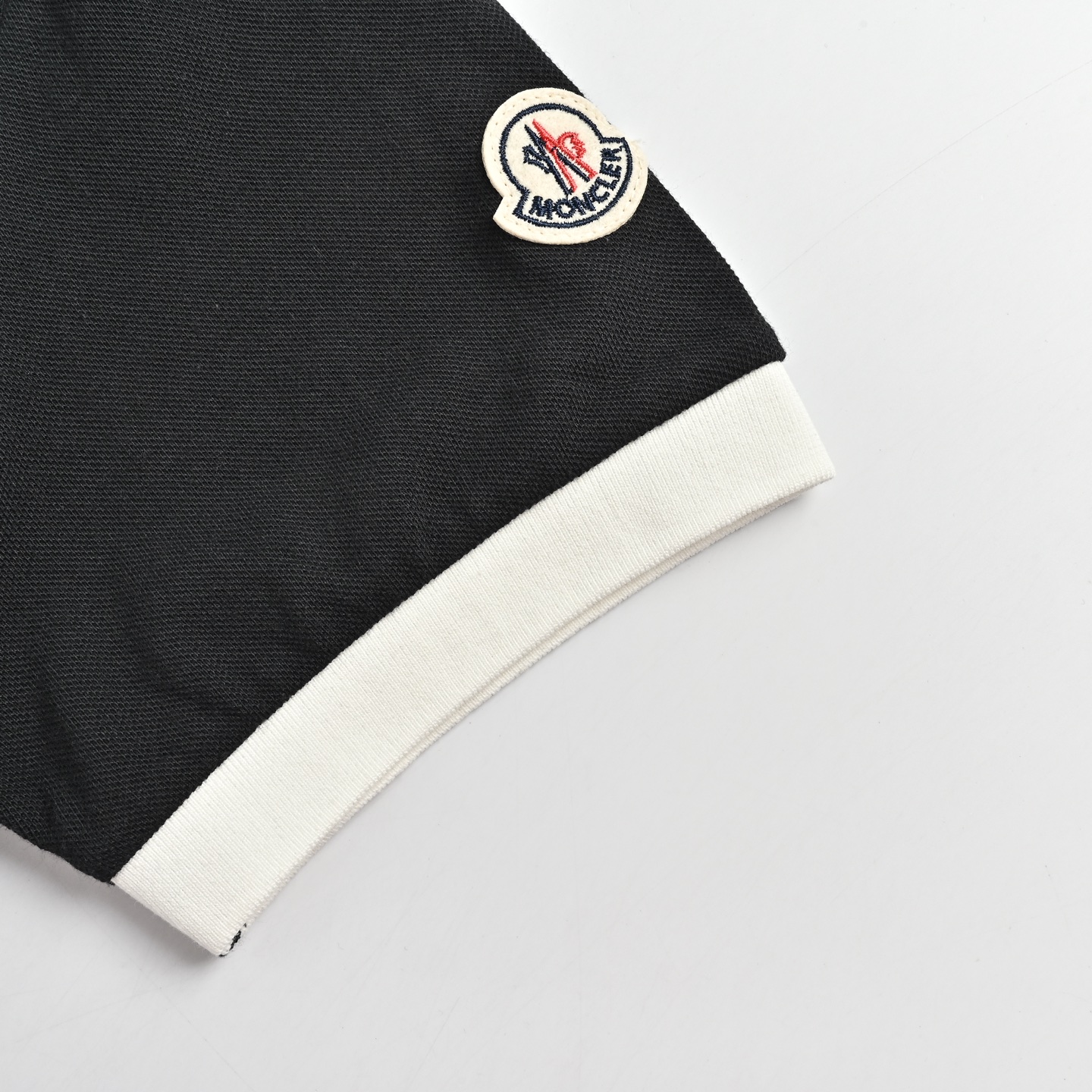 Moncler/蒙口 拼色袖标Polo短袖