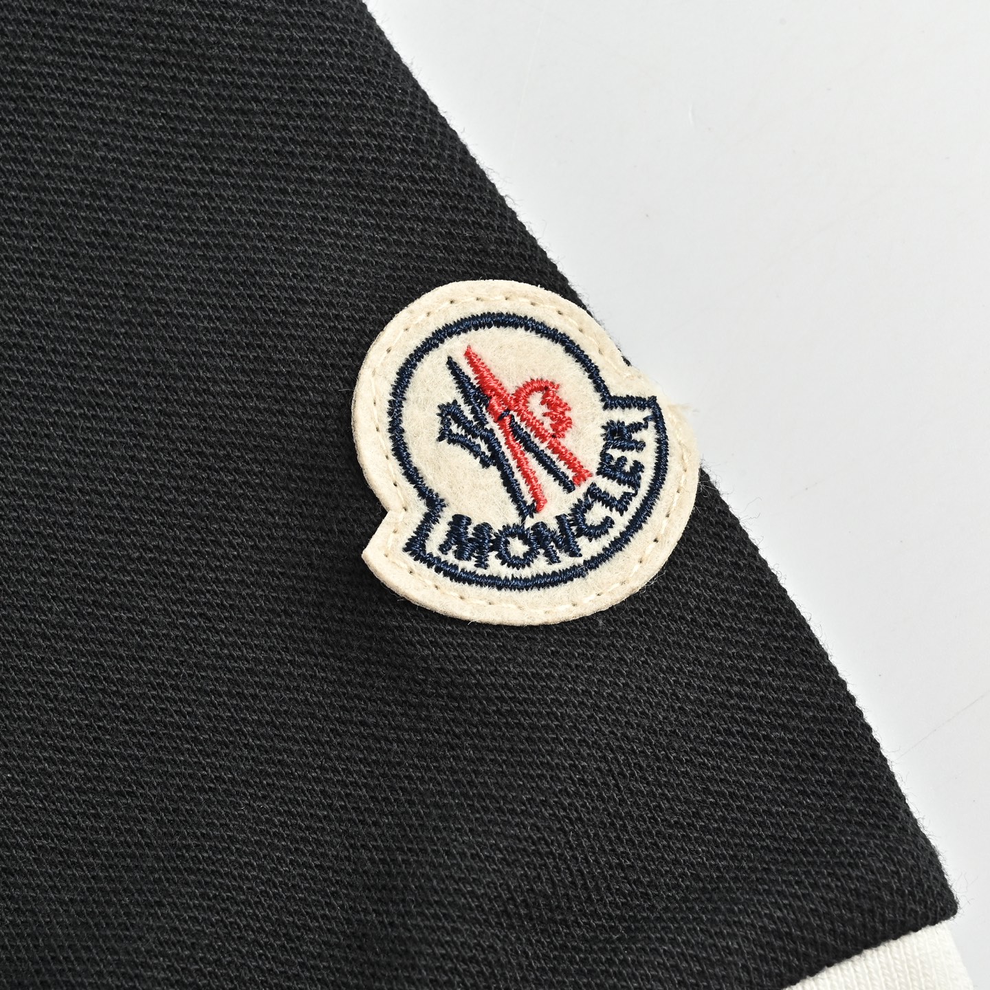 Moncler/蒙口 拼色袖标Polo短袖