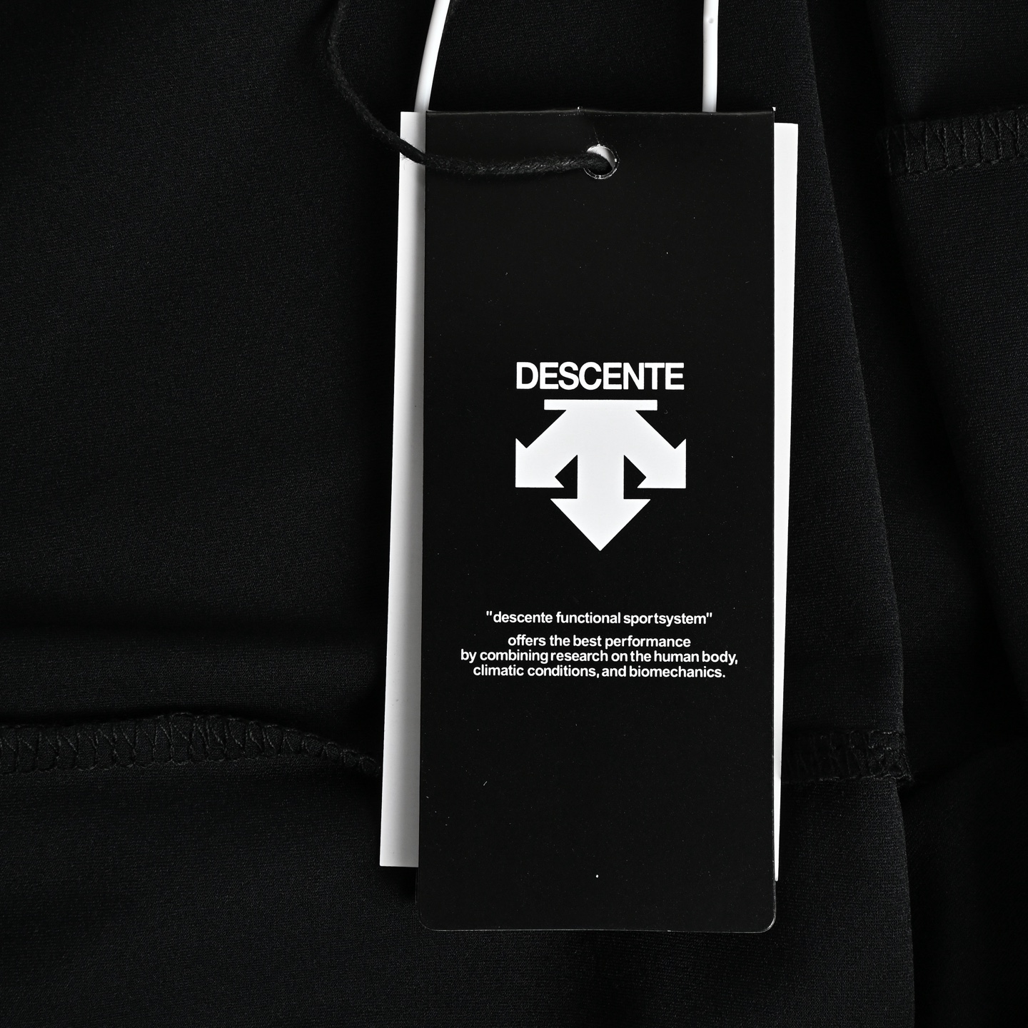 (黑色) DESCENTE 迪桑特速干polo短袖-Chinese UA Cheap High Quatity Brand Clothes Bags handbags Sneakers wholesale wholesaler seller from China Factory suppliers Fashion Clothing Shoes best Quality Beautiful Price (黑色) DESCENTE 迪桑特速干polo短袖