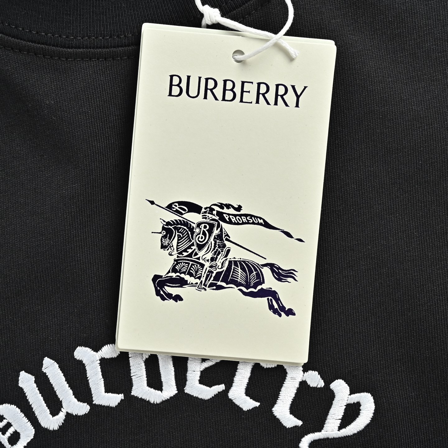 Burberry/巴宝莉 格纹旗帜字母刺绣短袖 巴宝莉新款T恤-Top High Quatity Cheap Sneakers Fashion Clothing Clothes Bags handbags Shoes of all Brand wholesale With The best Quality And Beautiful Price from China Factory Chinese suppliers wholesaler seller Burberry/巴宝莉 格纹旗帜字母刺绣短袖 巴宝莉新款T恤