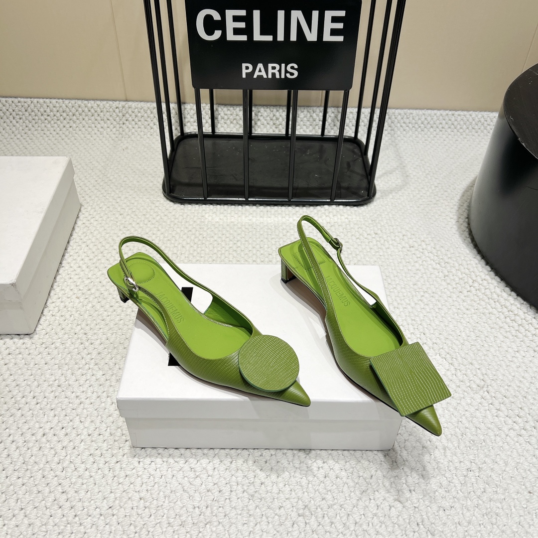 Jacquemus Geometric Low Heel Shoes: Elegant and Stylish Fashion Item - 图片 3
