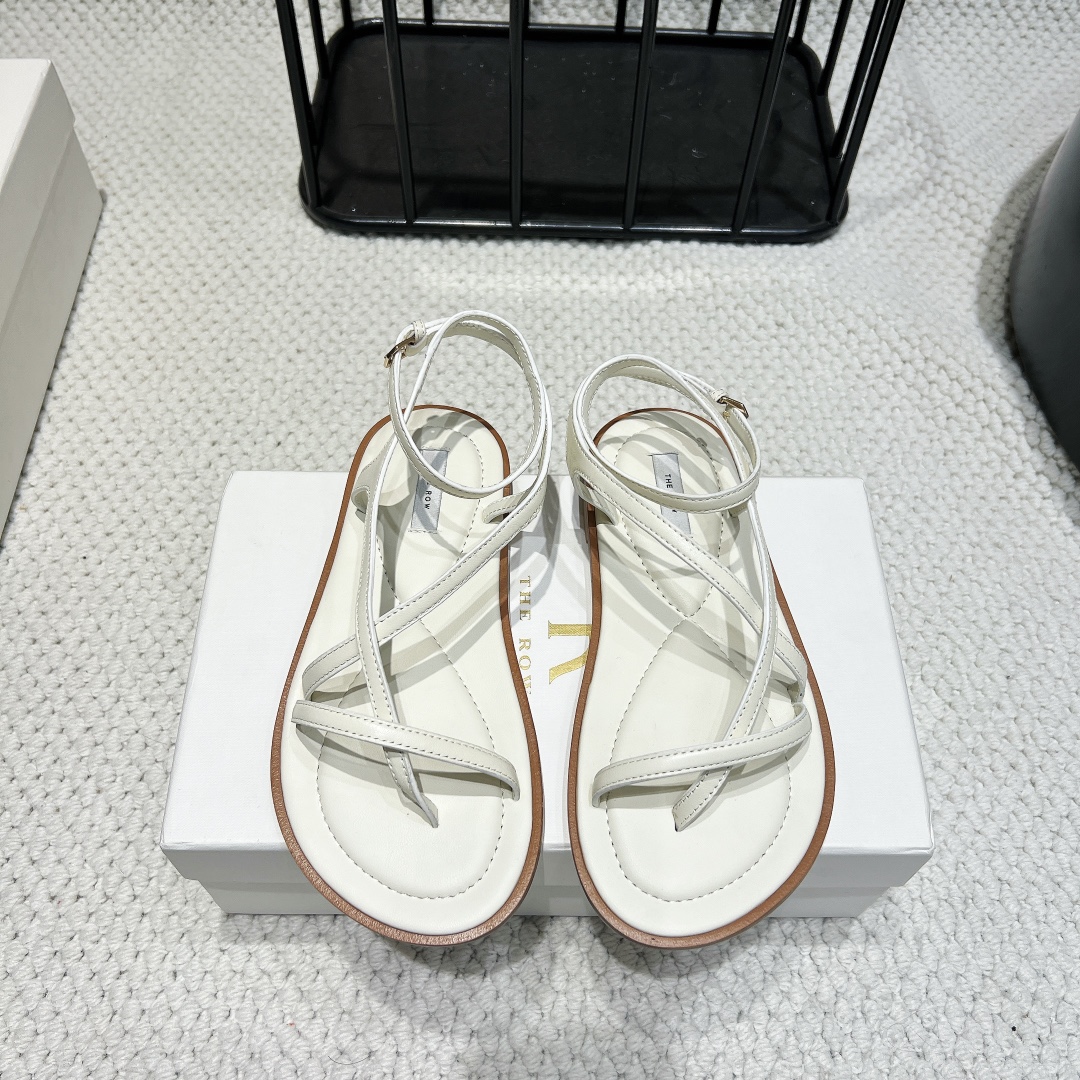 NO:402409,: 'Exclusive Top Version' THE ROW niche trendy brand 25vs spring and summer new series... [Round head flat-soled sandals] The original version is one to one to create comfort and wrapping. It is full of personality and easy to control various styles of clothes matching... Fabric: original sheepskin Inner: original sheepskin footbed: original sheepskin Outsole: original genuine leather outsole Heel height: flat packaging: original full packaging, size: 35-39 (40.41 size customization without return and exchange) Color official website is updated simultaneously, sandals, sandals, sheepskin, Leather soles19860909: 《独家顶级版本》 THE ROW小众潮牌25vs春夏新款系列……【圆头平底凉拖】 原版一比一打造舒适度、包裹性都比较好.个性十足,很好驾驭各种风格衣服搭配…… 面料:原版羊皮 内里:原版羊皮 垫脚:原版羊皮 大底:原版真皮大底 跟高:平底 包装:原版全套包装, 码数:35-39（40.41码定制不退换） 颜色官网同步更新,凉鞋,sandals,sheepskin,Leather soles,Women's Shoes