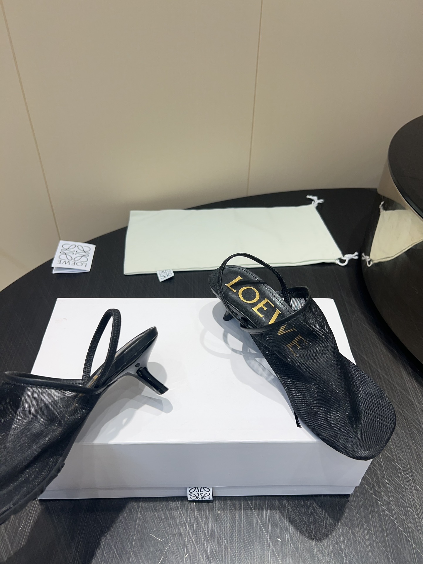 Monopoly Top Version: Italian Designer’s State-of-the-Art Heels Collection - 图片 6