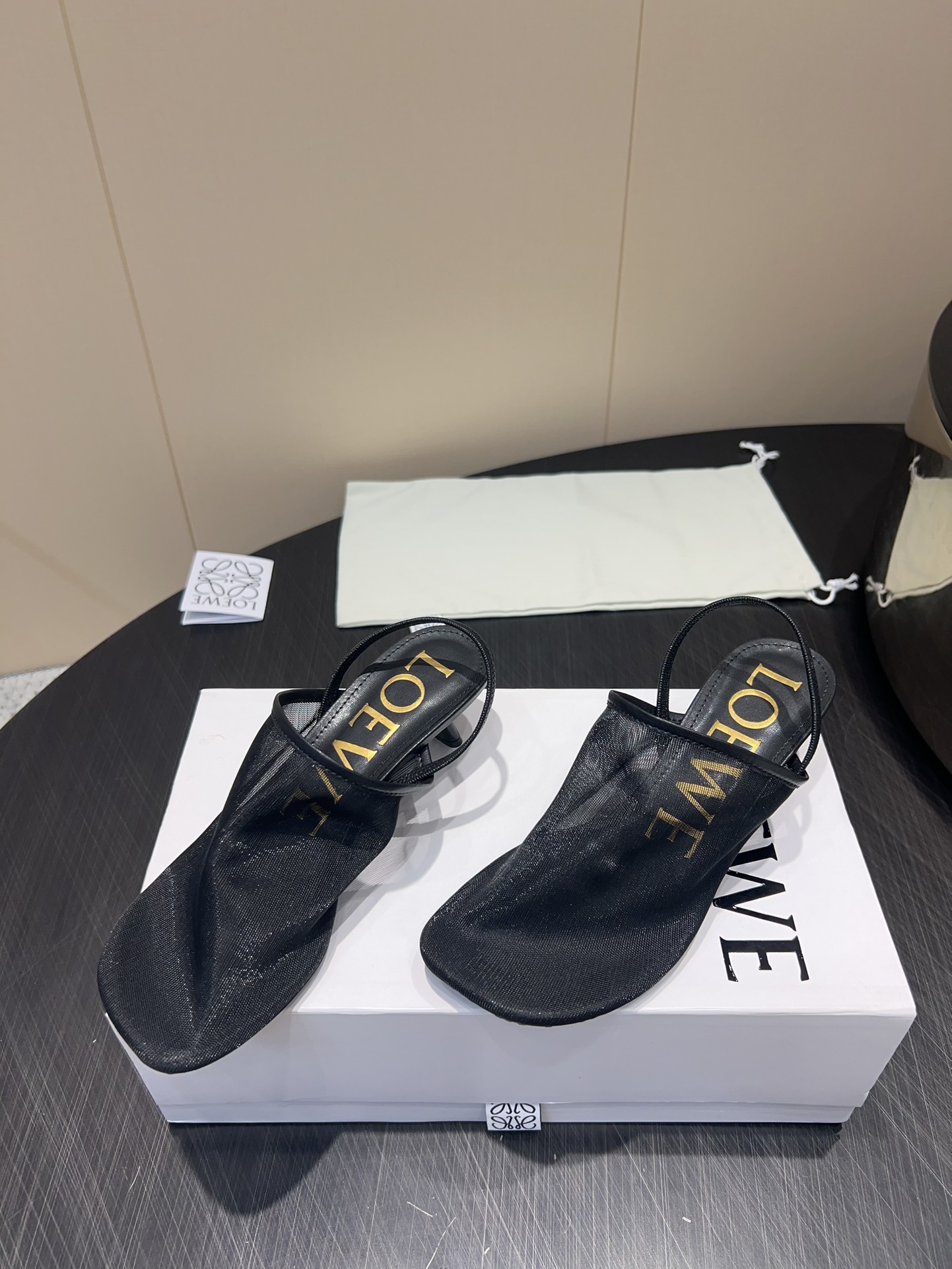 Monopoly Top Version: Italian Designer’s State-of-the-Art Heels Collection - 图片 3