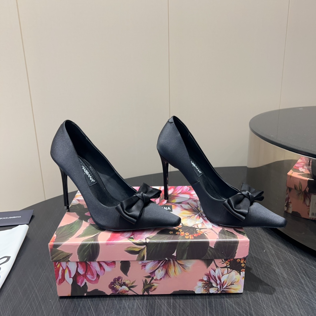DOLCE & GABBANA 775 Twist Edition Shoes: Retro-Engineered, Comfortable, Fashionable - 图片 1