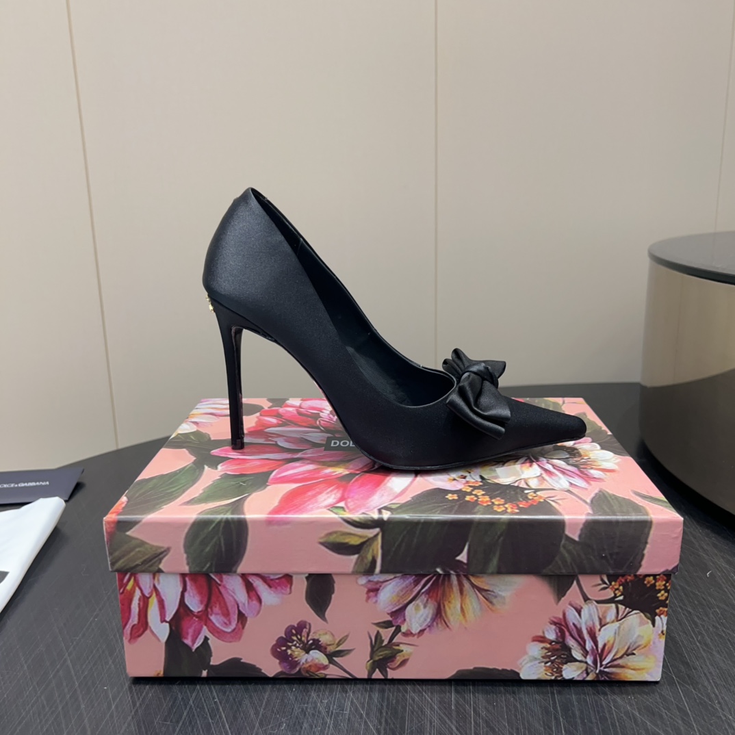 DOLCE & GABBANA 775 Twist Edition Shoes: Retro-Engineered, Comfortable, Fashionable - 图片 4