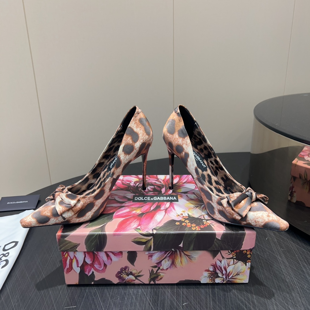 DOLCE & GABBANA 775 Twist Edition Shoes: Retro-Engineered, Comfortable, and Fashionable - 图片 3