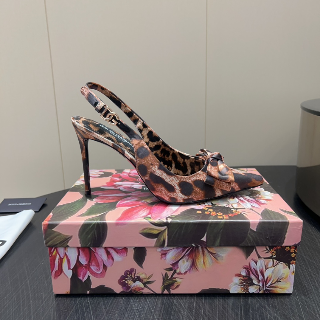 DOLCE & GABBANA 775 Twist Edition Shoes: Retro-Engineered, Comfortable, Fashionable - 图片 4