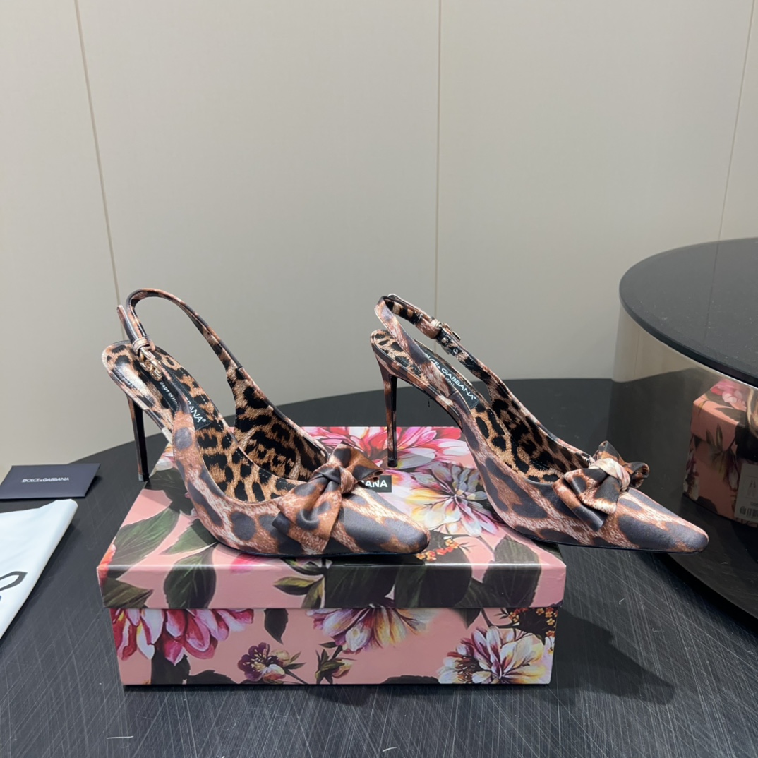 DOLCE & GABBANA 775 Twist Edition Shoes: Retro-Engineered, Comfortable, Fashionable - 图片 1