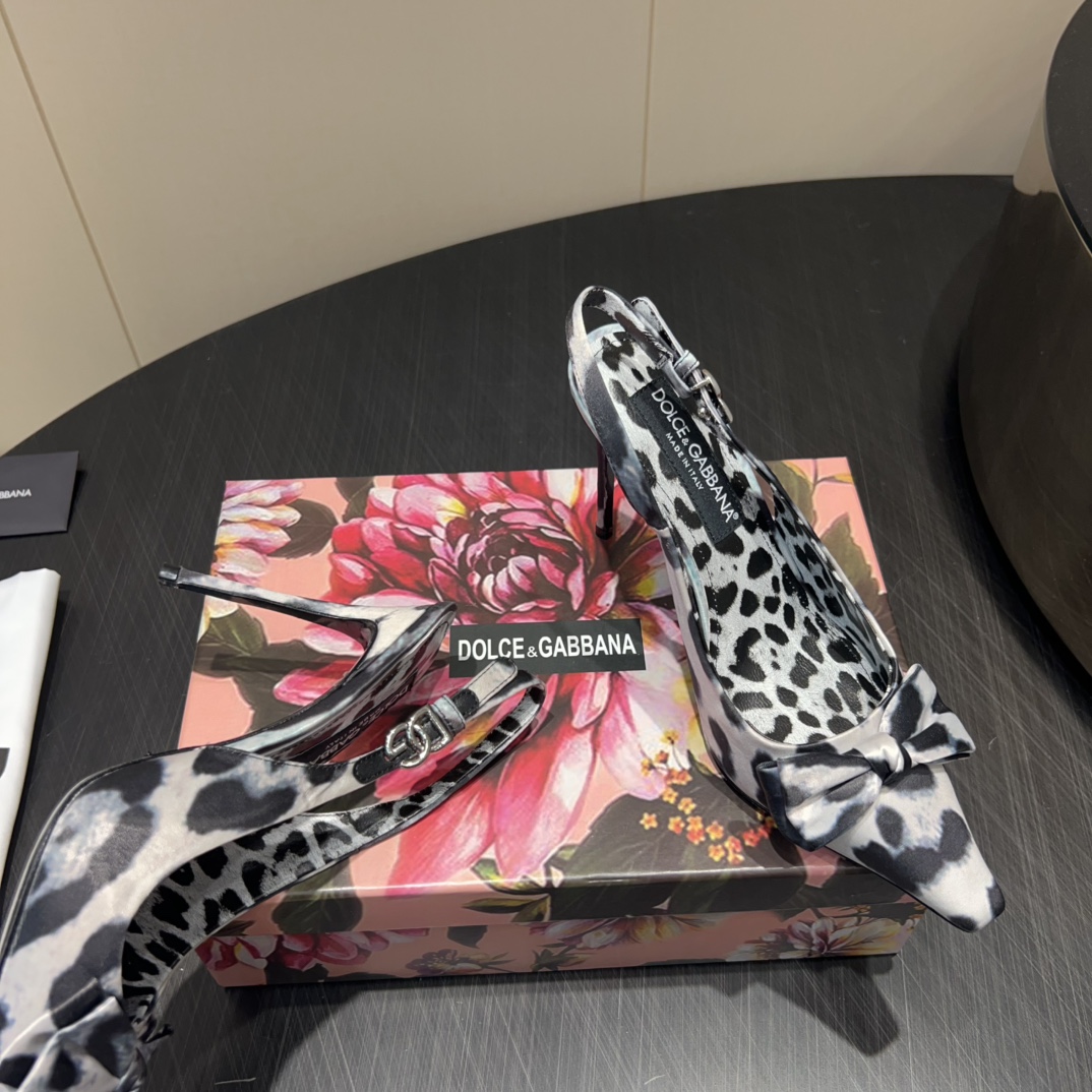 DOLCE & GABBANA 775 Twist Edition Shoes: Retro Style, Comfortable, Fashionable. - 图片 5