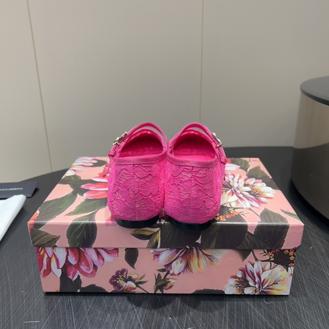 DOLCE & GABBANA 678 Twist Shoe Series: Retro-Engineered Custom Shoes for Spring-Summer - 图片 8