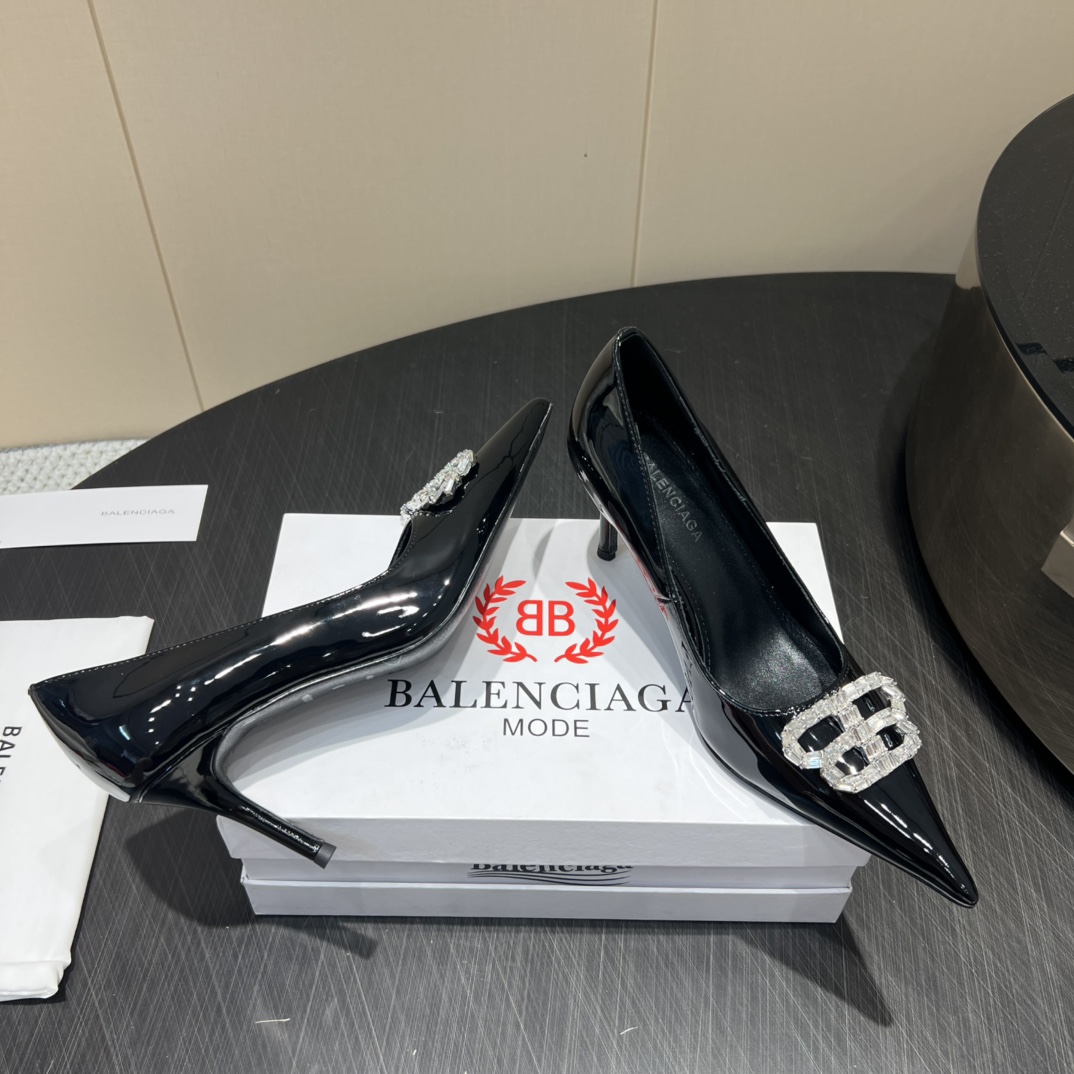 “Customized Italian Sheepskin Heels with 8cm Height and Original Packaging | 2025 Collection” - 图片 9