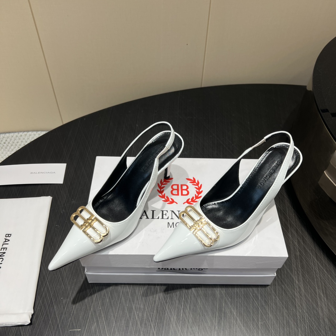 Title: Luxury Monopoly Top Version Shoe Features Zirconium Fabric and Italian Skin Bottom Summary: Premium shoe with cozy, soft design, zirconium fabric, sheepskin, and Italian leather bottom - 图片 2