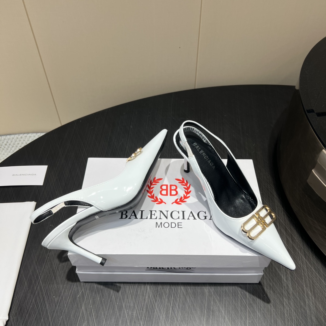 Title: Luxury Monopoly Top Version Shoe Features Zirconium Fabric and Italian Skin Bottom Summary: Premium shoe with cozy, soft design, zirconium fabric, sheepskin, and Italian leather bottom - 图片 8