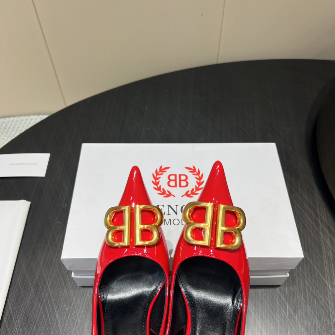 “720 Monopoly Top Version BALENTIAGA 2025 Single Shoe Series Review & Features” - 图片 5