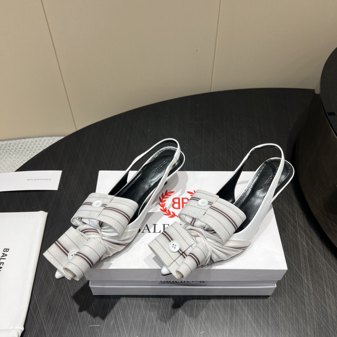 Monopoly Top Version 720 Shoe Collection with Italian Leather Bottoms and Custom Sheepskin Inner – 2025 Fashion Trends - 图片 2