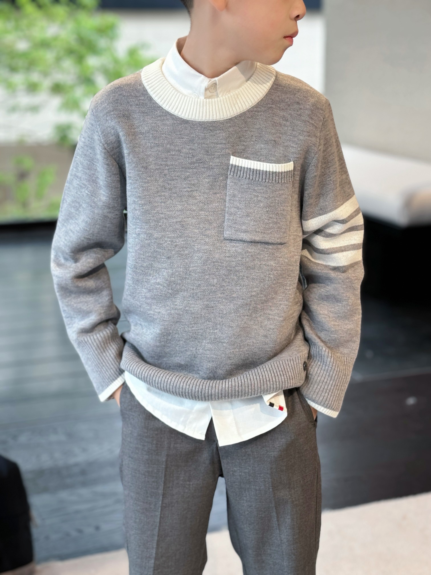 Stylish 2024 TB Pocket Sweater: Cash 100-160, College Fashion Statement with Bright Eyes. - 图片 9