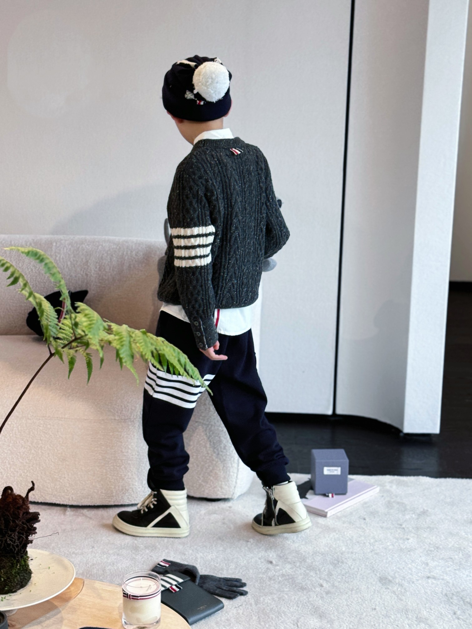 2024 TB Family Sweater Collection: Stylish, Warm, and Cozy - 图片 9