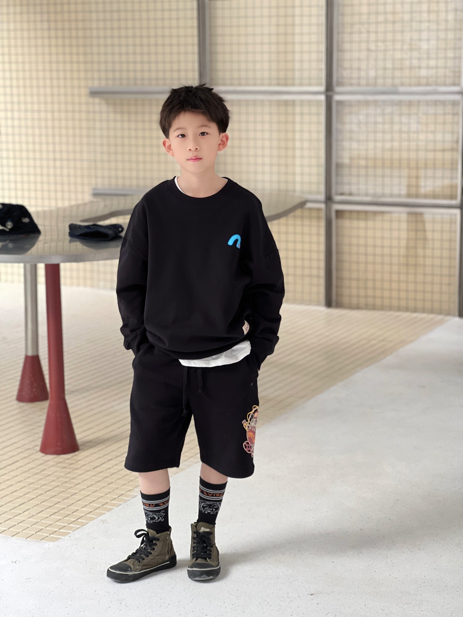 2025 Latest Tuxedo: Fukuma’s Cool New Guard Makes People Scream