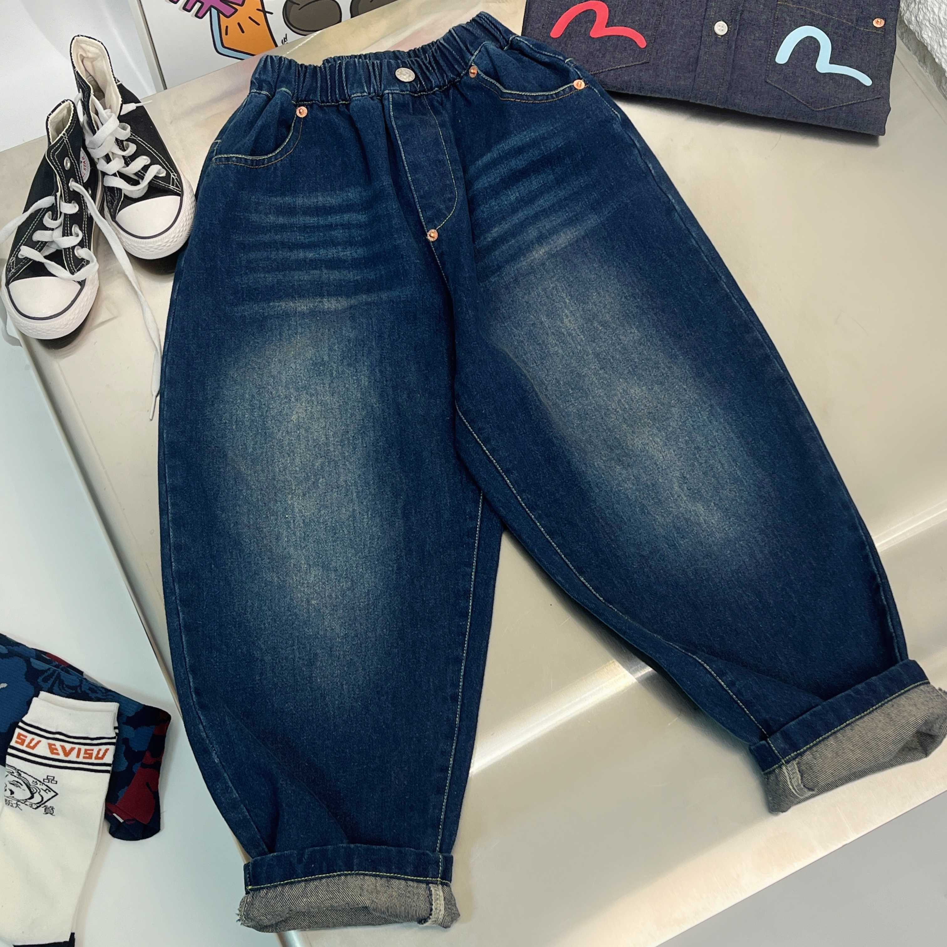 Stylish Fukugami Jeans: Classy Color, Water Wash, Super Handsome - 图片 2