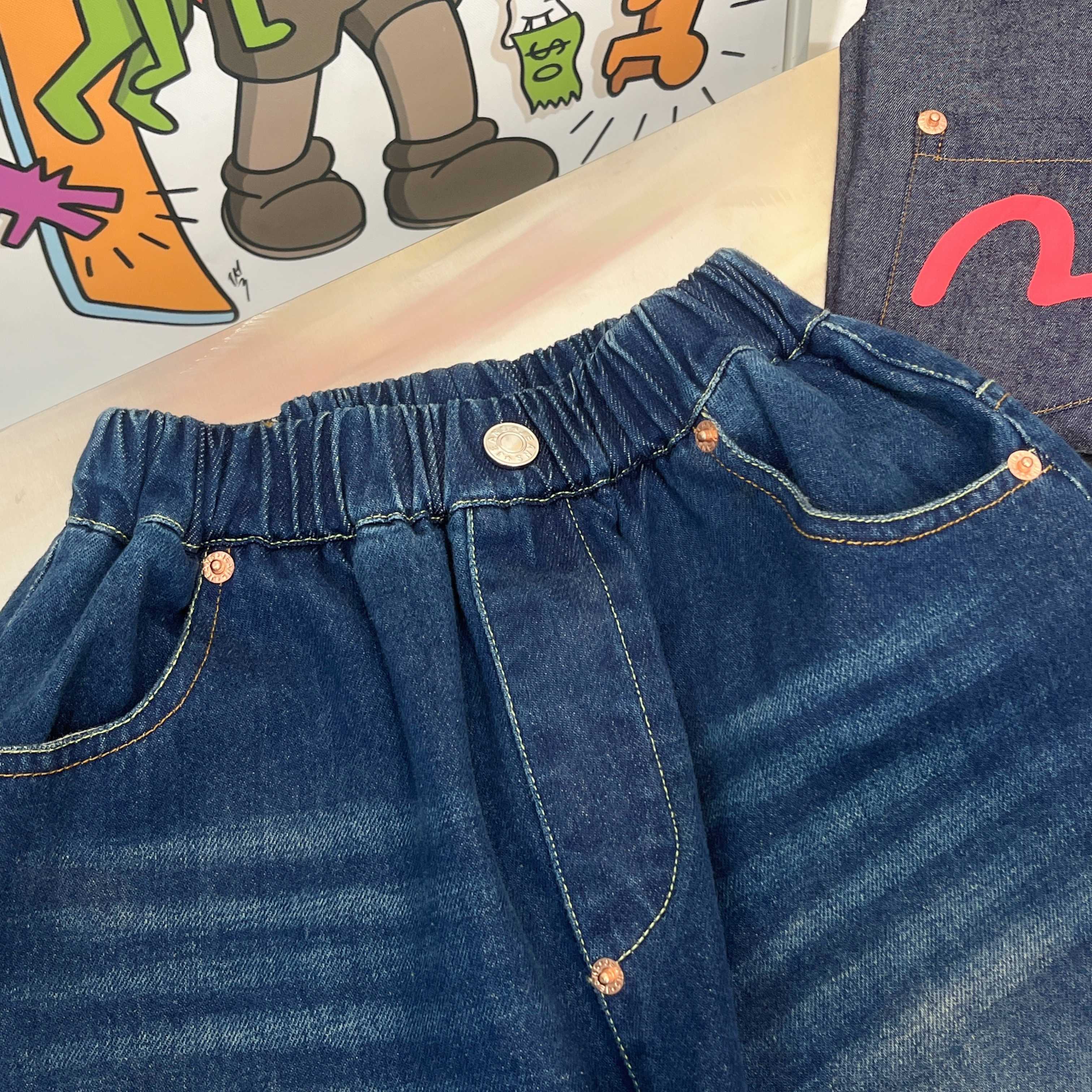 Stylish Fukugami Jeans: Classy Color, Water Wash, Super Handsome - 图片 7