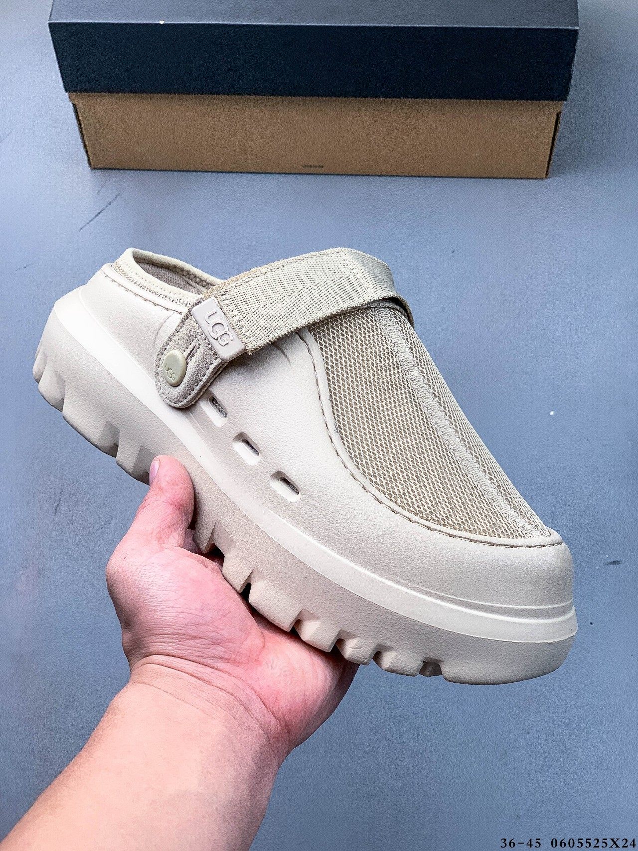 Sandalias UGG, sandalias de una sola pieza modernas y versátiles, zapatos de playa, zapatillas sin cordones. …