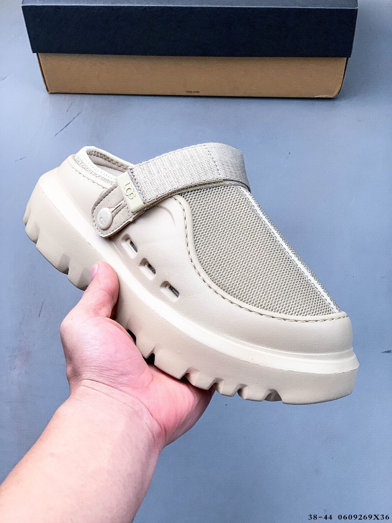 Colección🈴Imágenes pura versión original! Sandalias UGG, sandalias de una sola pieza modernas y versátiles, …
