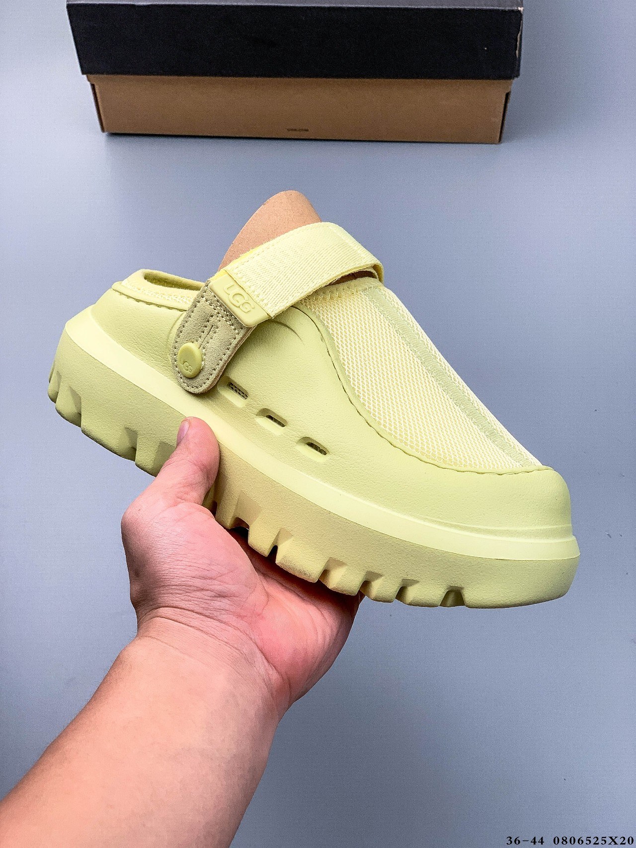 Sandalias UGG, sandalias de una sola pieza modernas y versátiles, zapatos de playa, zapatillas sin cordones. …
