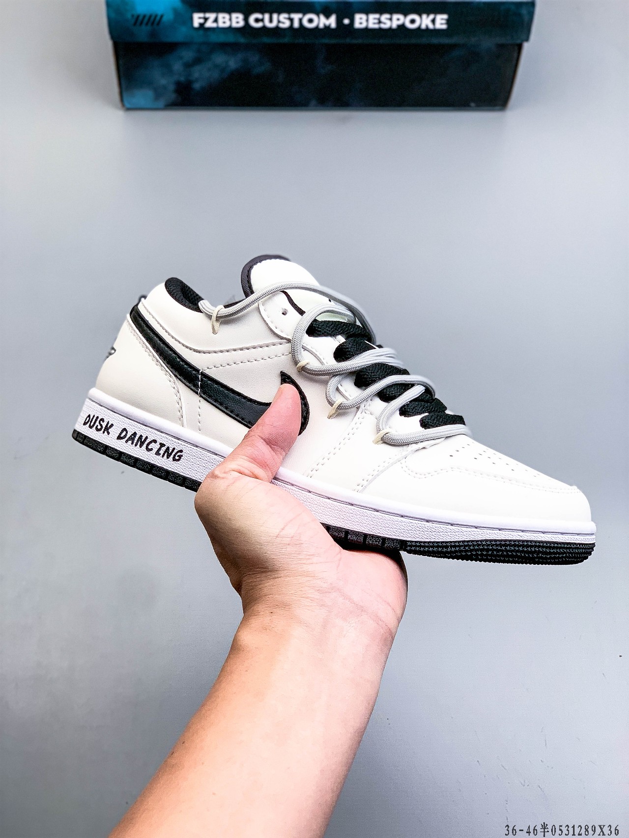 耐克Nike Air Jordan 1 Low AJ1乔1 低帮潮流缓运动休闲板鞋.AJ1 低帮拼接 完美版型真头层牛皮# 内置缓震气垫 原鞋开模 拒绝公底 购置公司同步原材料 原汁原味 忠于原版 9X36