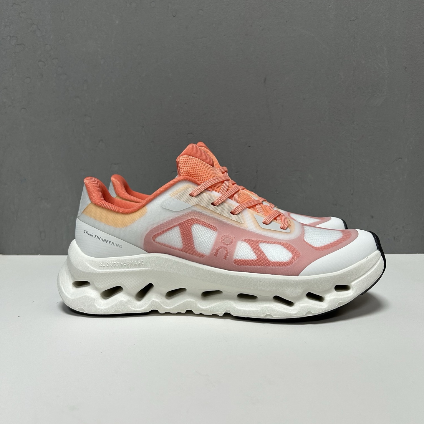 NO:897780,High version real price On Cloudtilt Remix comfortable and versatile casual running shoes size 36 37 38 39 40 41 42 43 44 45 46,19860909高版本实价 On Cloudtilt Remix 舒适百搭 休闲 跑步鞋 尺码 36 37 38 39 40 41 42 43 44 45 46,,Men's shoes