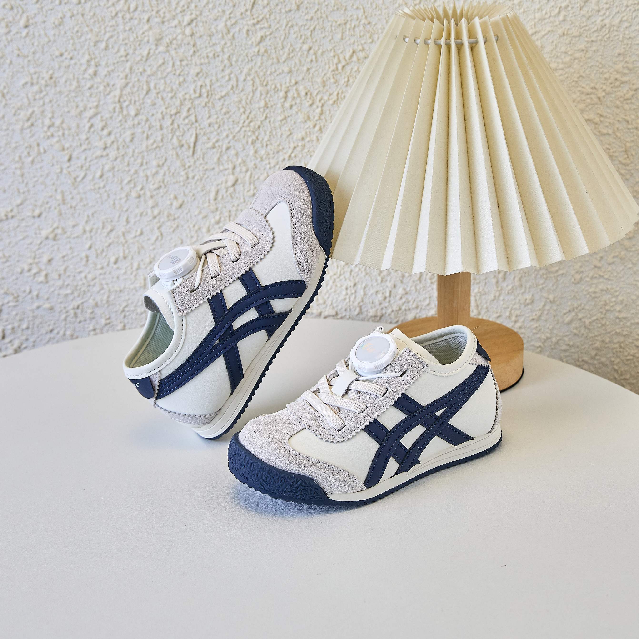 图片[3]-🍒鬼虎Tiger MEXICO 66旋转扣童鞋🍎💲 🚗 Tiger鬼虎MEXICO 66最火爆的网红款儿童休闲复古风休闲运动鞋🛵 💝鬼虎旋转扣阿甘鞋经典百搭男女童软底跑步鞋炸街Tiger一脚蹬童鞋💖 💘经典鬼冢虎板鞋李小龙一脚蹬轻便童鞋Tiger男女儿童旋转扣休闲鞋❤️ 颜色： 白兰红，黑黄，米藏青 号码：26-37码-选品中心