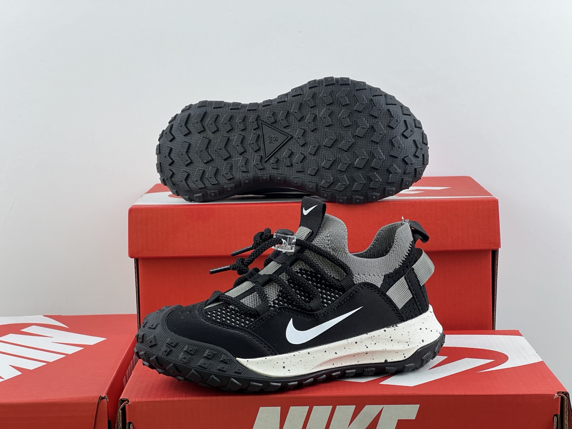 图片[4]-耐克飞织面轮胎底儿童一脚蹬运动鞋26-37 2025耐克秋季新款轮胎底儿童运动鞋松紧带登山休闲童鞋，飞织韩版轮胎底防滑底透气户外轻便运动鞋-选品中心