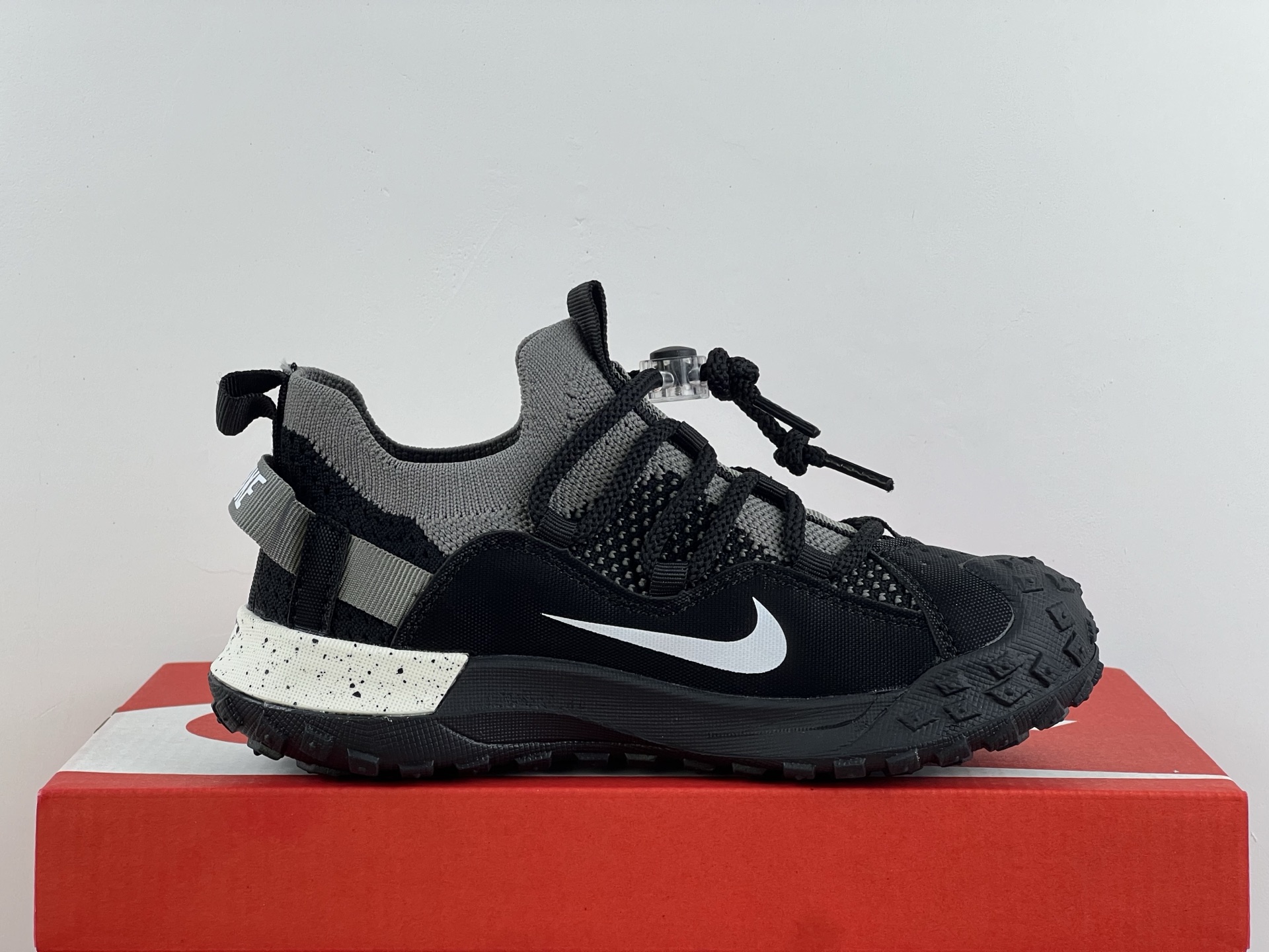 图片[6]-耐克飞织面轮胎底儿童一脚蹬运动鞋26-37 2025耐克秋季新款轮胎底儿童运动鞋松紧带登山休闲童鞋，飞织韩版轮胎底防滑底透气户外轻便运动鞋-选品中心