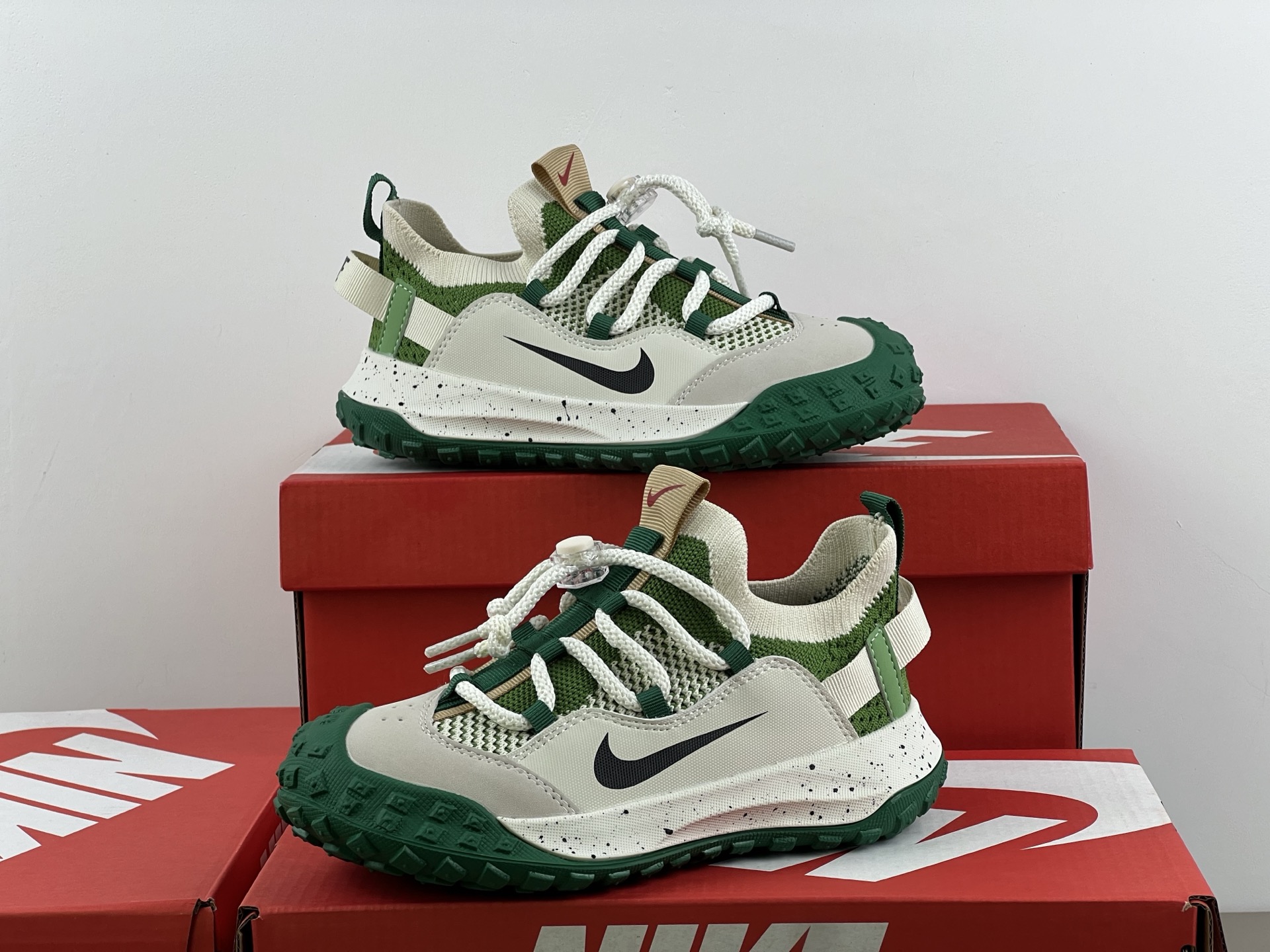 图片[2]-耐克飞织面轮胎底儿童一脚蹬运动鞋26-37 2025耐克秋季新款轮胎底儿童运动鞋松紧带登山休闲童鞋，飞织韩版轮胎底防滑底透气户外轻便运动鞋-选品中心