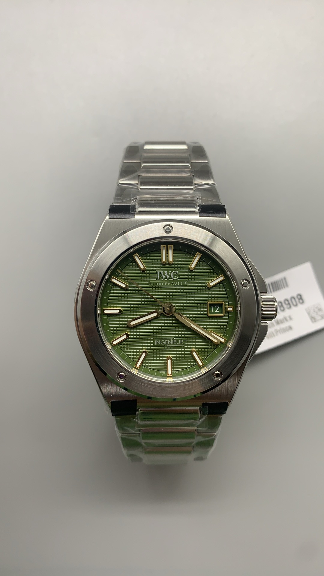 NO:387820,V7f, green gold, new style, 7444854,19860909V7f,绿金,新款, 7444854,,Watch