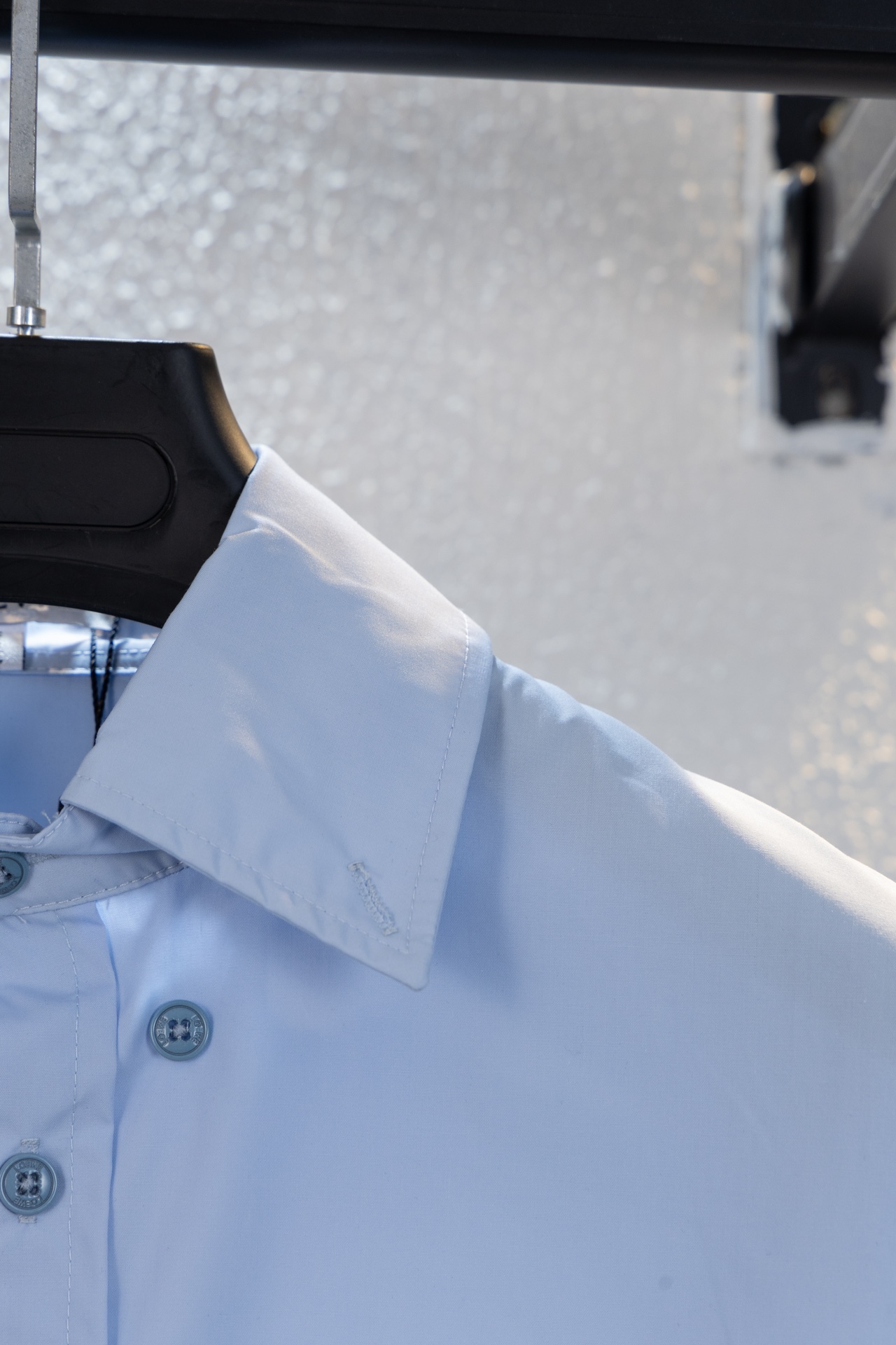 “High-End Loewe Shirt in Soft Custom Fabric, Light Blue, SM-XL Sizes” - 图片 6