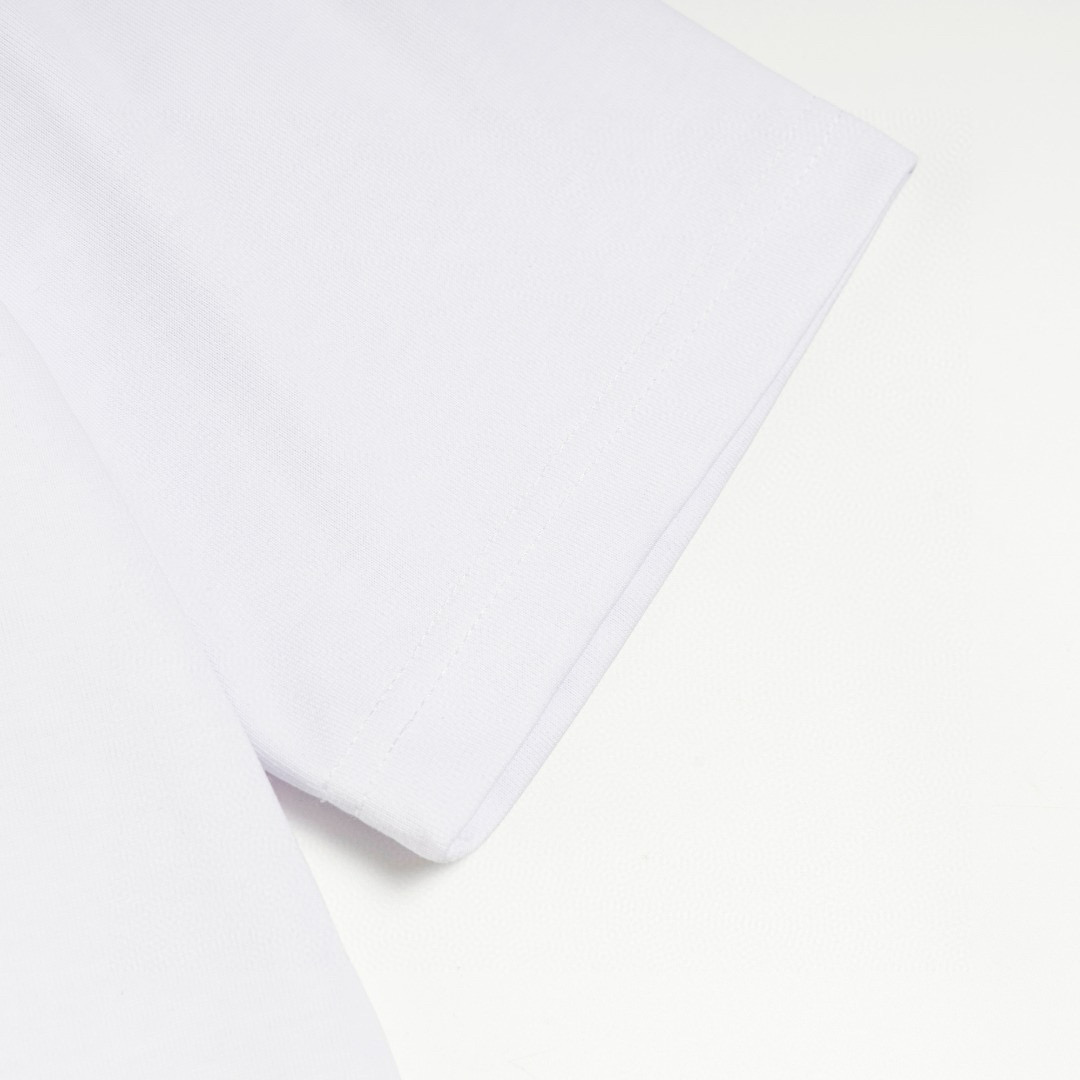 Moncler 2025 Collection: Custom 3D Logo T-Shirts in Black & White, Unisex XS-L. - 图片 6