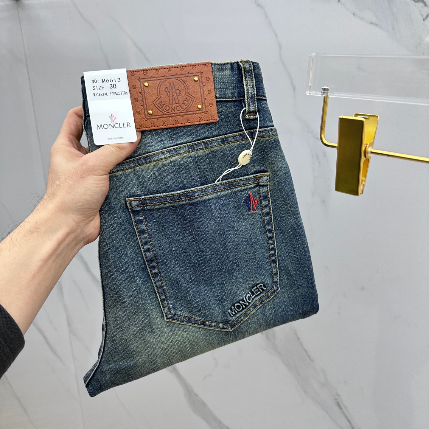 NO:133028,New Moncler · Mask, high-end customization, the latest 2025 early spring jeans, released simultaneously on the counter, imported color fixing fabric, original custom reproduction, customer-supplied hardware and auxiliary materials, original quality, heavy industry washing, fine workmanship and excellent upper body!  Preferred single product Ax code number 29–38 no 35.37, christian louboutin, Moncler, jeans, alexander wang19860909新款Moncler·蒙口 高端定制、2025早春最新款小脚牛仔裤 柜台同步发售 进口固色面料 原版定制复刻 客供五金辅料 原单品质 重工洗水 做工走线精细 上身绝佳！优选单品 Ax出品 码数29–38无35.37,,christian louboutin,Moncler,jeans,alexander wang,Men's clothing