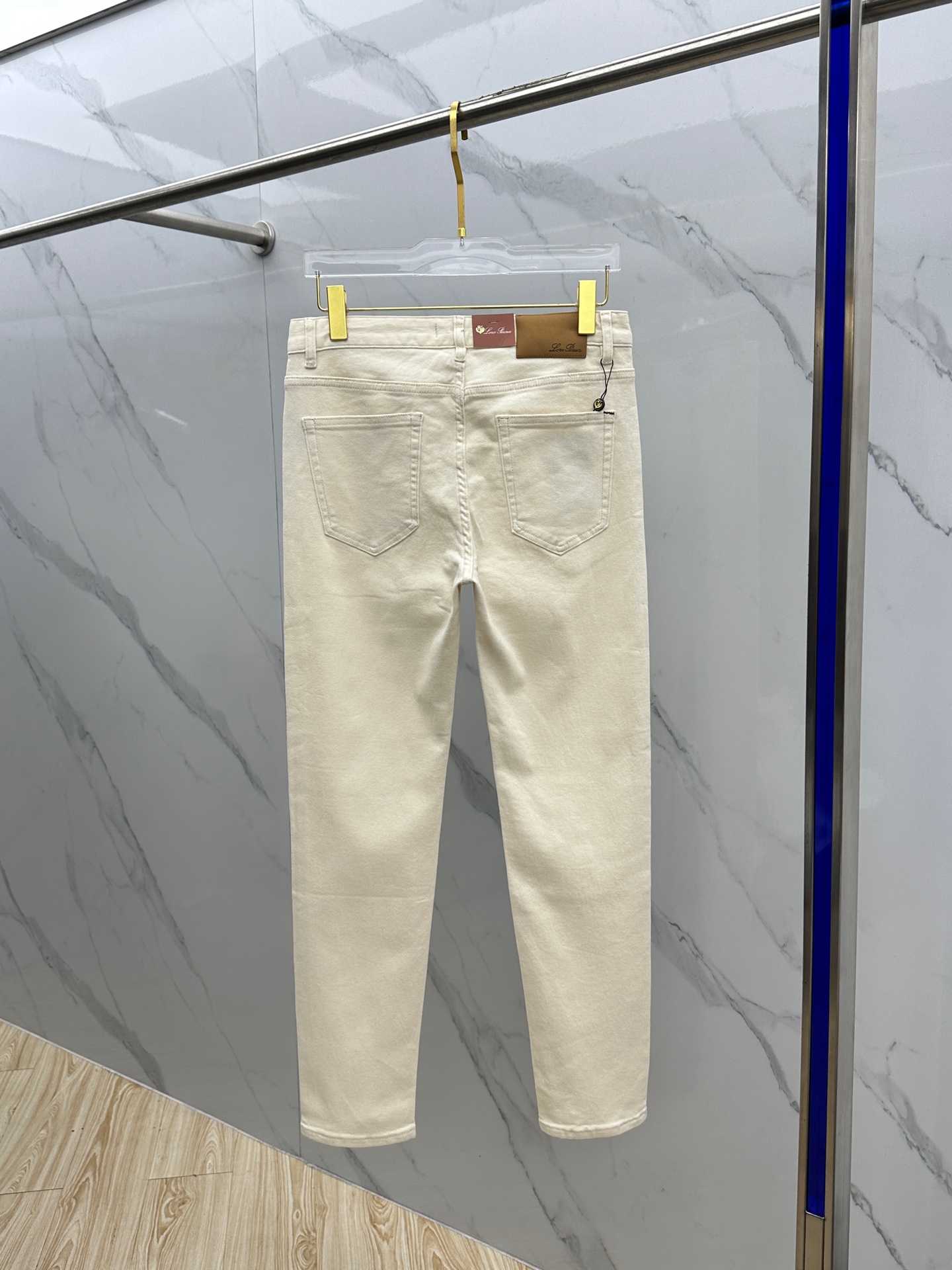  🆕Loro·Piana 🔥高端定制、2025早春最新款小脚牛仔裤 柜台同步发售 进口固色面料 原版定制