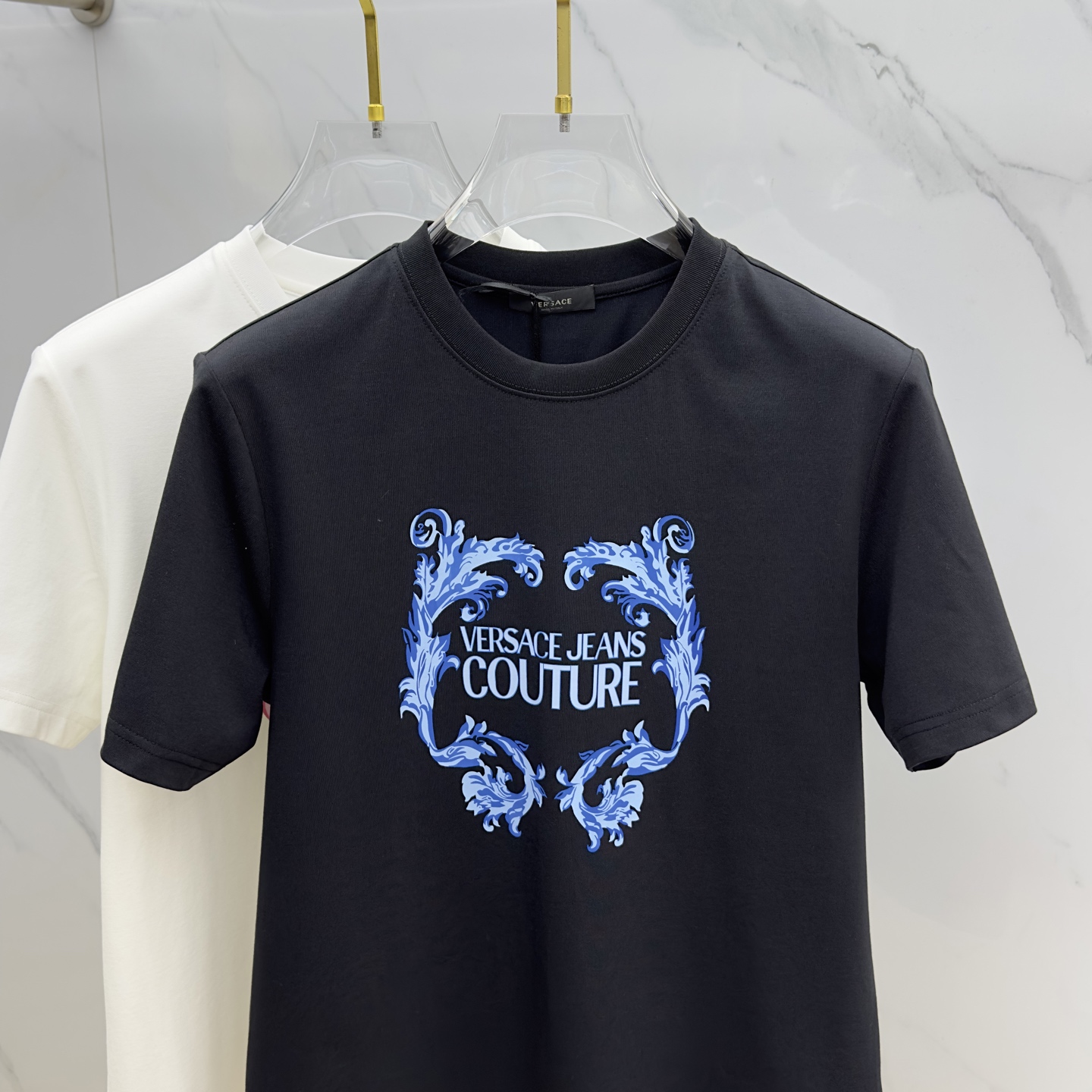  🆕VERSACE·范思哲 高定纯棉面料 2025春夏新品上市🍃时尚经典圆领短袖👍🏻时尚单品设计，更加时