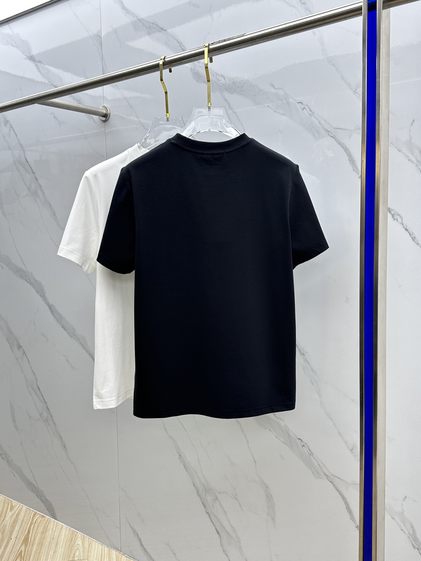  🆕VERSACE·范思哲 高定纯棉面料 2025春夏新品上市🍃时尚经典圆领短袖👍🏻时尚单品设计，更加时