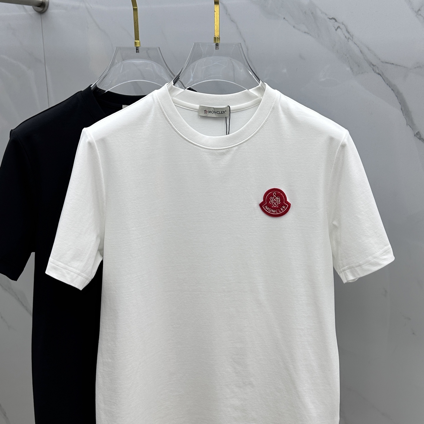  🆕Moncler·蒙口  高定纯棉面料 2025春夏新品上市🍃时尚经典圆领短袖👍🏻时尚单品设计，更加时