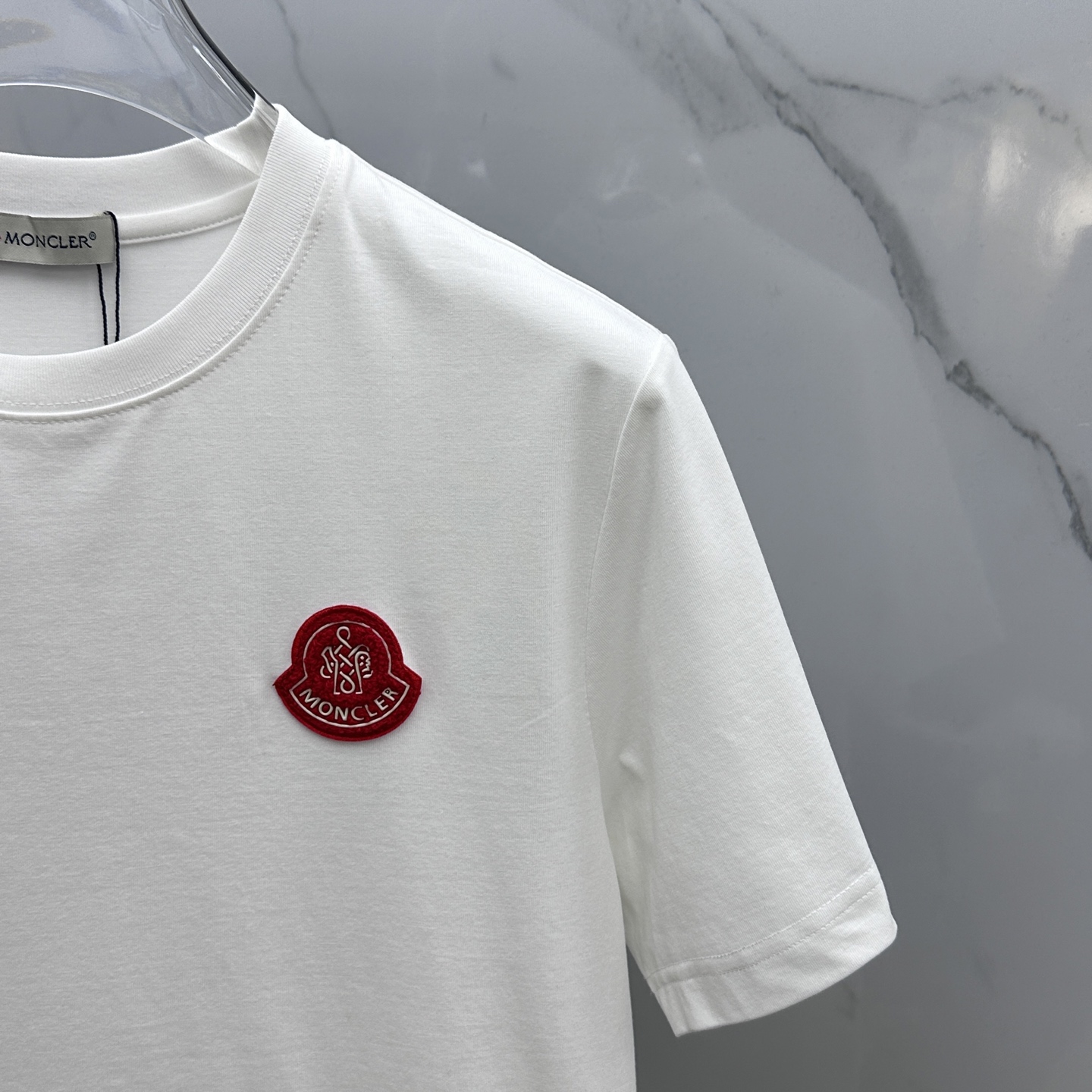  🆕Moncler·蒙口  高定纯棉面料 2025春夏新品上市🍃时尚经典圆领短袖👍🏻时尚单品设计，更加时