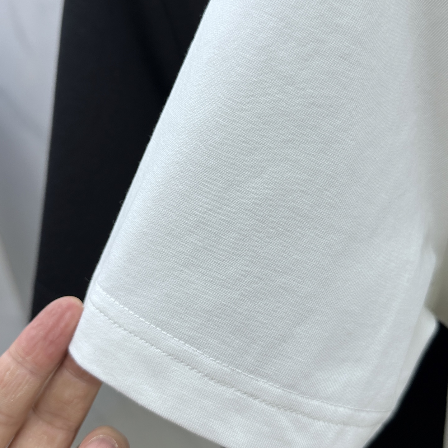 🆕Moncler·蒙口  高定纯棉面料 2025春夏新品上市🍃时尚经典圆领短袖👍🏻时尚单品设计，更加时