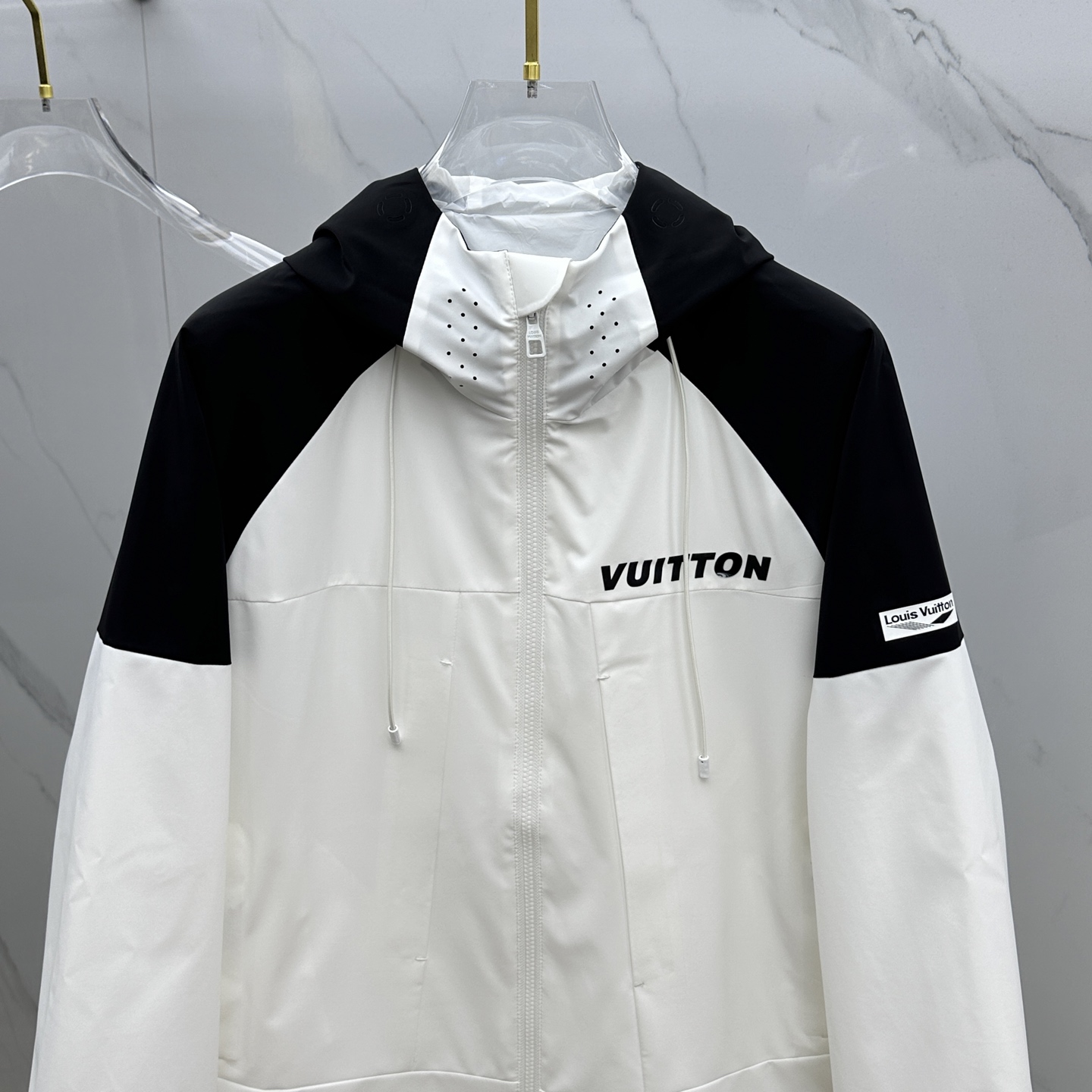 。 🆕LV·路易威登 2025开秋新款男士夹克连帽（不可拆卸）外套，原单三标齐全高端版本！拉链款式 高定