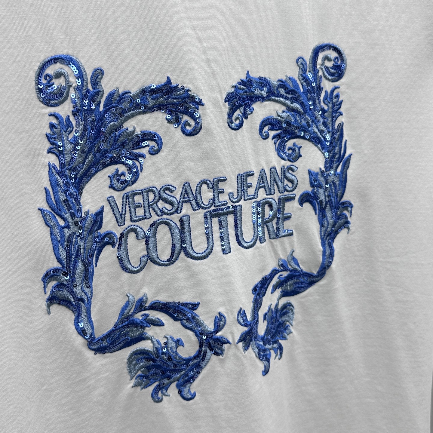  🆕VERSACE·范思哲  2025春夏新款首发专柜最新款短袖圆领T恤 高端订制 设计前卫时尚！品牌l