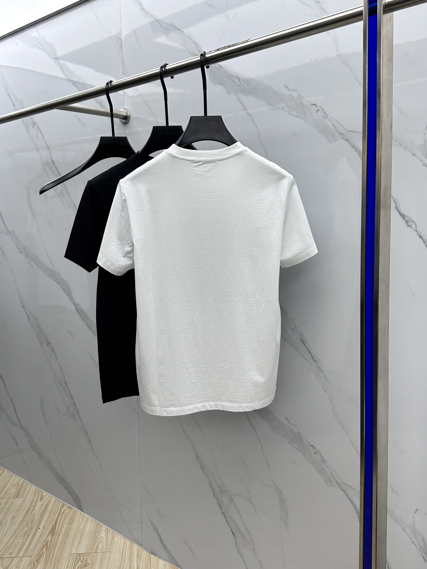  🆕VERSACE·范思哲  2025春夏新款首发专柜最新款短袖圆领T恤 高端订制 设计前卫时尚！品牌l