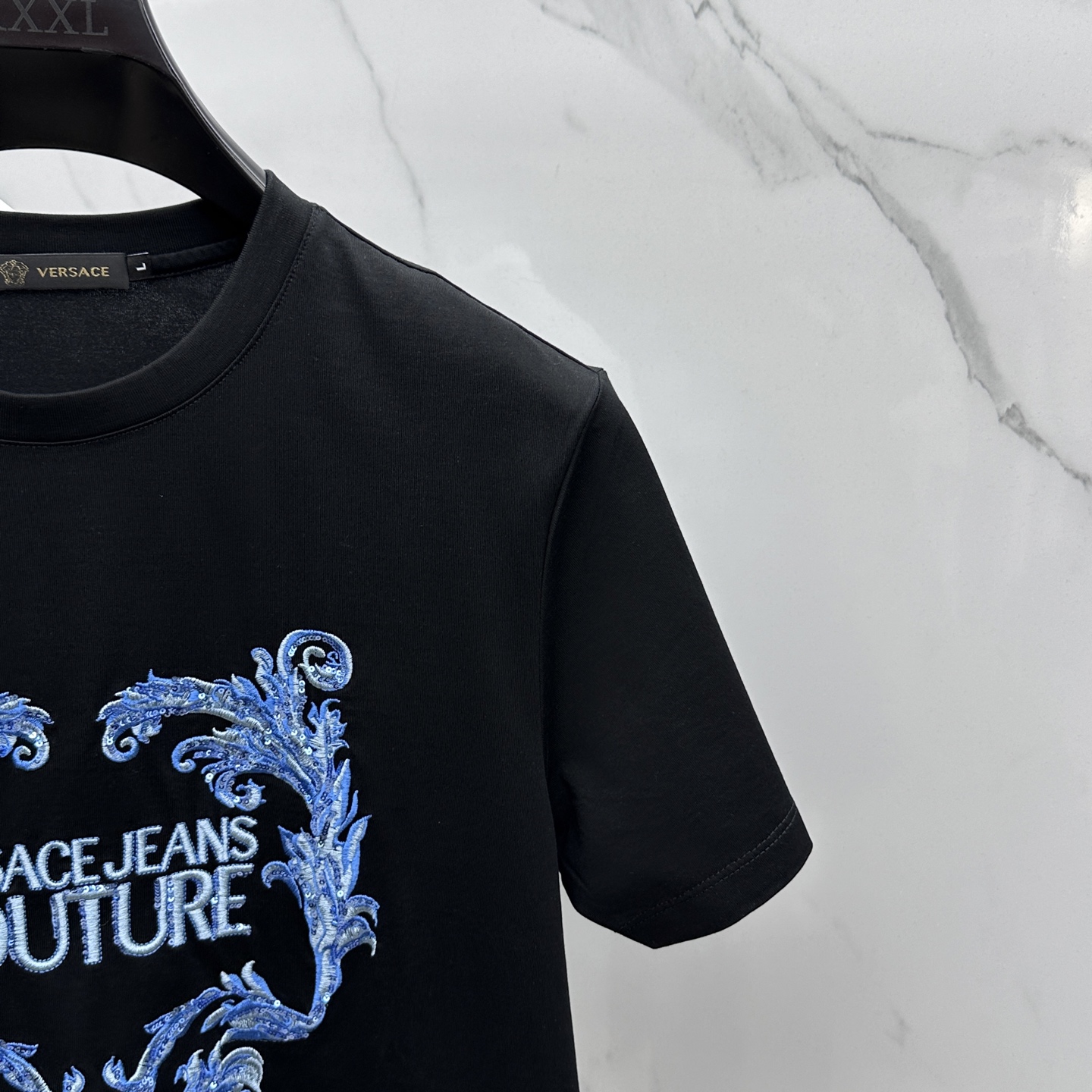  🆕VERSACE·范思哲  2025春夏新款首发专柜最新款短袖圆领T恤 高端订制 设计前卫时尚！品牌l